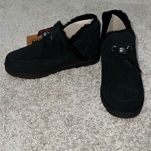 New Muk Luk boots size 6.5